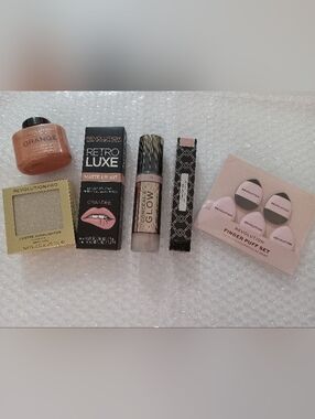Revolution Makeup Bundle (New)